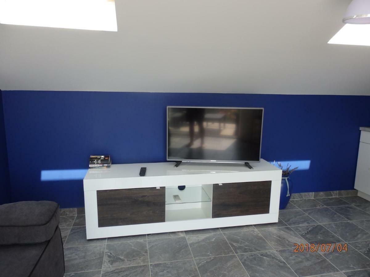 Apartman M&M Милна Екстериор снимка